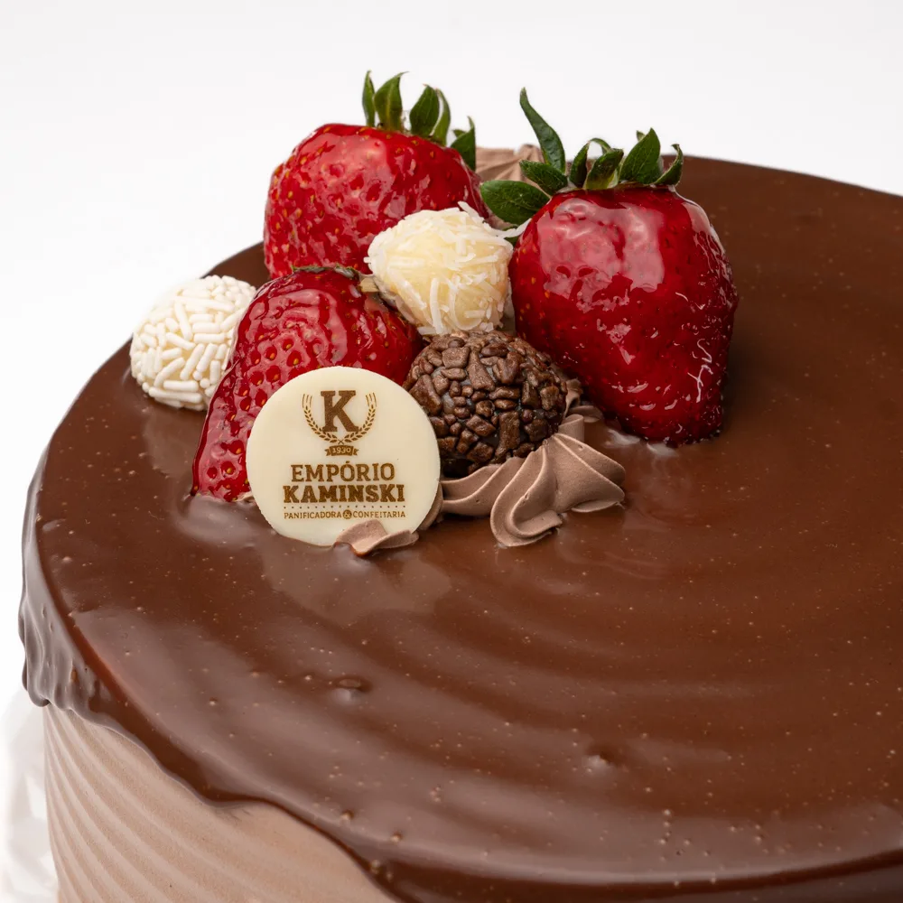 Torta de Chocolate com Morango (1,5kg) - Imagem 2