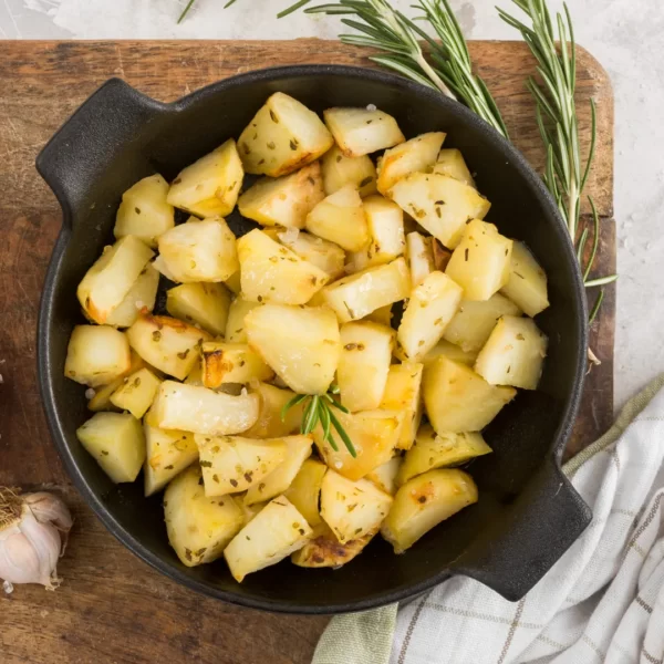 Batatas Rústicas com Ervas no Azeite